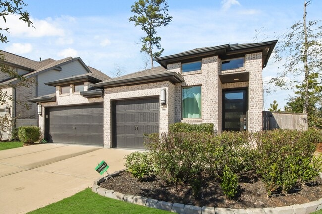 property at 906 Sendero Trail