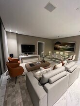21205 NE 37th Ave, Unit 2605 in Aventura, FL - Building Photo - Building Photo