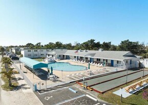 1554 N 12th Ct, Unit #14B in Hollywood, FL - Building Photo