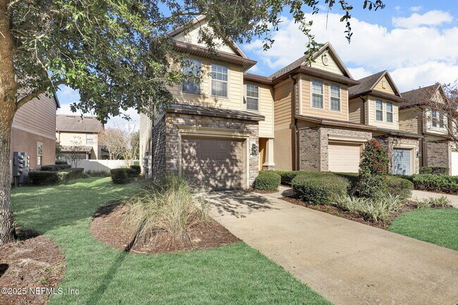 7019 Buroak Ct in Jacksonville, FL - Building Photo - Building Photo