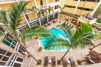 Building Photo - Somerset Tower Apartments in Miami, Florida