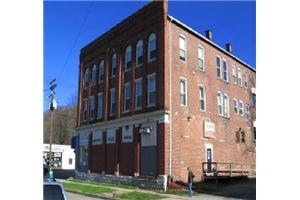 123 Ohio St in Johnstown, PA - Building Photo