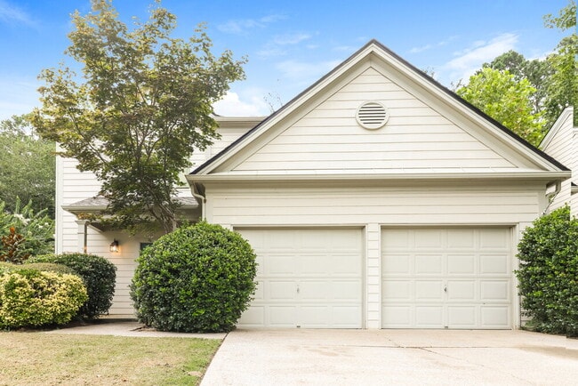 property at 1033 Dunedin Trail