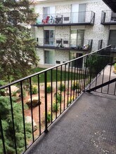 Chapel Hill Apartments in Madison, WI - Foto de edificio - Building Photo