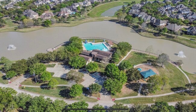 property at 20911 Sage Laurel Ln