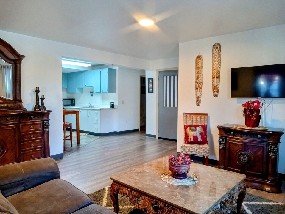 619 24th St in Lewiston, ID - Foto de edificio