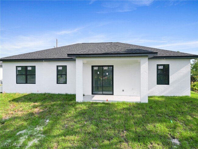 property at 3173 Sunshine Blvd N