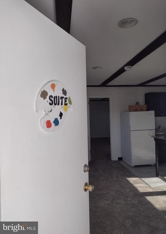 property at 131 N Main St