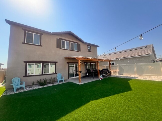 13876 Vantage St in Moreno Valley, CA - Building Photo - Building Photo