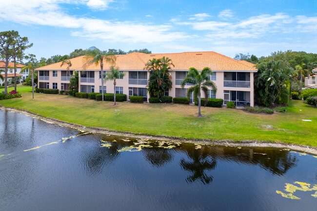 Puesta Del Lago At Las Brisas Condominiums in Bonita Springs, FL - Building Photo - Building Photo