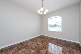 3234 Queen Alexandria Dr in Kissimmee, FL - Building Photo - Building Photo