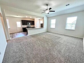 104 Bandana Cir in Newark, TX - Building Photo - Building Photo