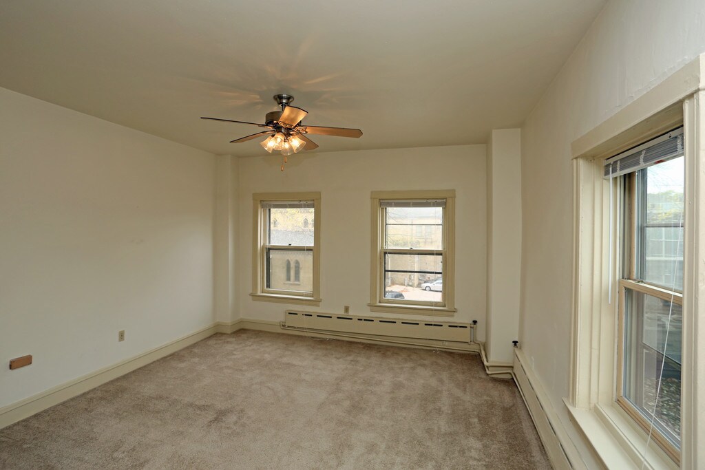 The Astor Hotel Apartments in Milwaukee, WI