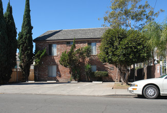 4054 Highland Ave in San Diego, CA - Building Photo - Building Photo