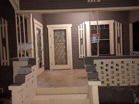 719 Rigsby Ave in San Antonio, TX - Building Photo