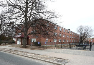 Monica Apartments in Hartford, CT - Building Photo - Building Photo