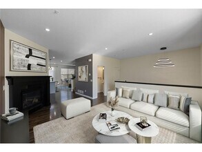 8085 Central Park Way in Maple Grove, MN - Building Photo - Building Photo