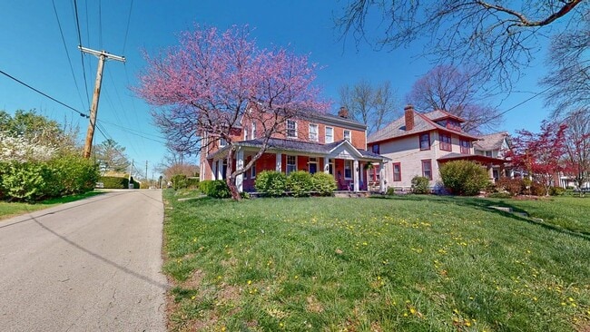 221 Front St in Groveport, OH - Building Photo - Building Photo