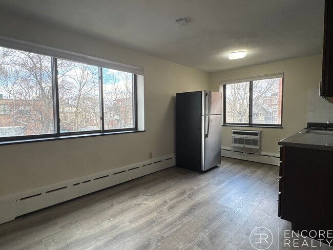 9 Chester St, Unit 32 in Cambridge, MA - Building Photo - Building Photo