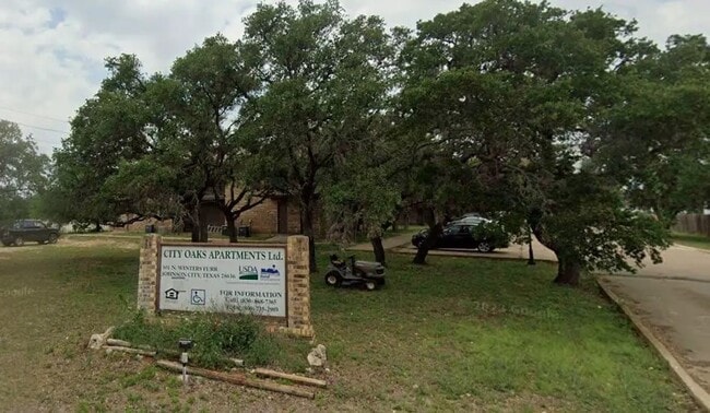 property at 301 N Winters Furr