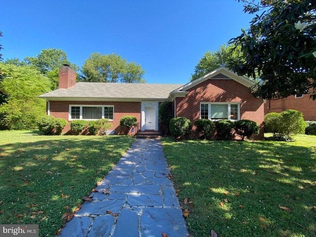 property at 1127 Hanover St