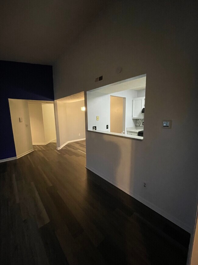 9642 Crosley Farm Dr, Unit 70 in Cincinnati, OH - Foto de edificio - Building Photo