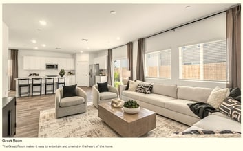 4454 Buckingham Ave in Clovis, CA - Foto de edificio - Building Photo