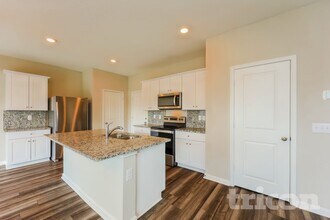 14302 Palm Ridge in San Antonio, TX - Building Photo - Building Photo