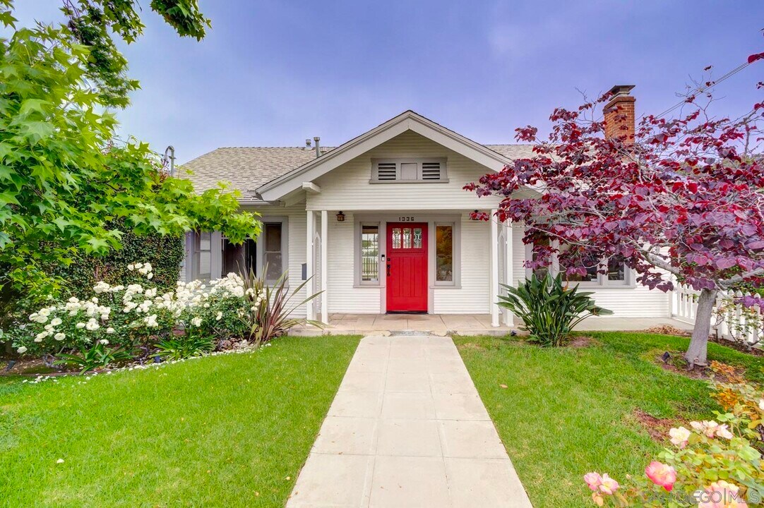 1336 Bush St in San Diego, CA - Building Photo