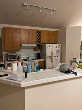 2050 Ainaola Dr in Hilo, HI - Building Photo - Building Photo
