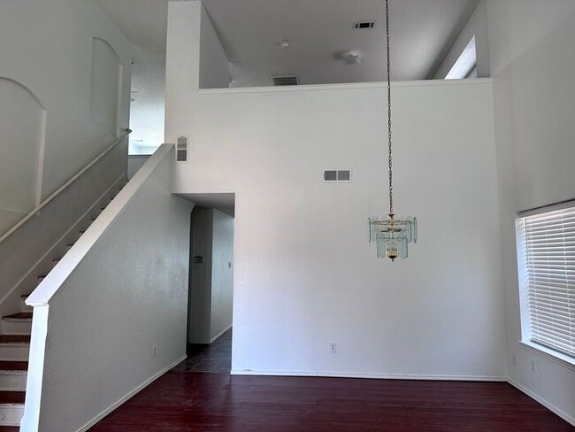 1607 Powder Horn Ln in Arlington, TX - Building Photo - Building Photo
