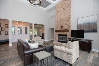 The Landings of Lake Zurich in Lake Zurich, IL - Building Photo - Building Photo