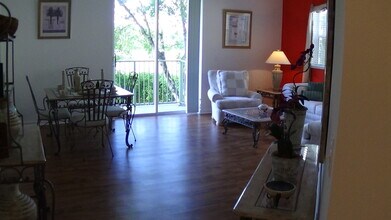 1967 Brandywine Rd in West Palm Beach, FL - Building Photo - Building Photo