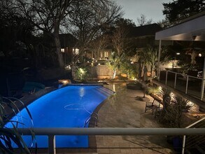 12418 Honeywood Trail in Houston, TX - Foto de edificio - Building Photo