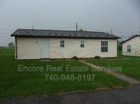 533 New Haven Ct in Newark, OH - Building Photo