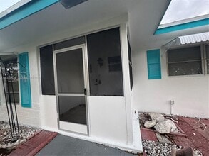 1140 NW 85th Ave in Plantation, FL - Building Photo - Building Photo