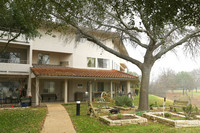 Solstice Senior Living in Austin, TX - Foto de edificio - Building Photo