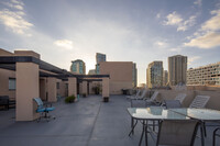 Cornerstone Lofts in San Diego, CA - Foto de edificio - Building Photo