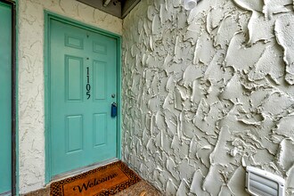 776 116th Ave N in St. Petersburg, FL - Building Photo - Building Photo