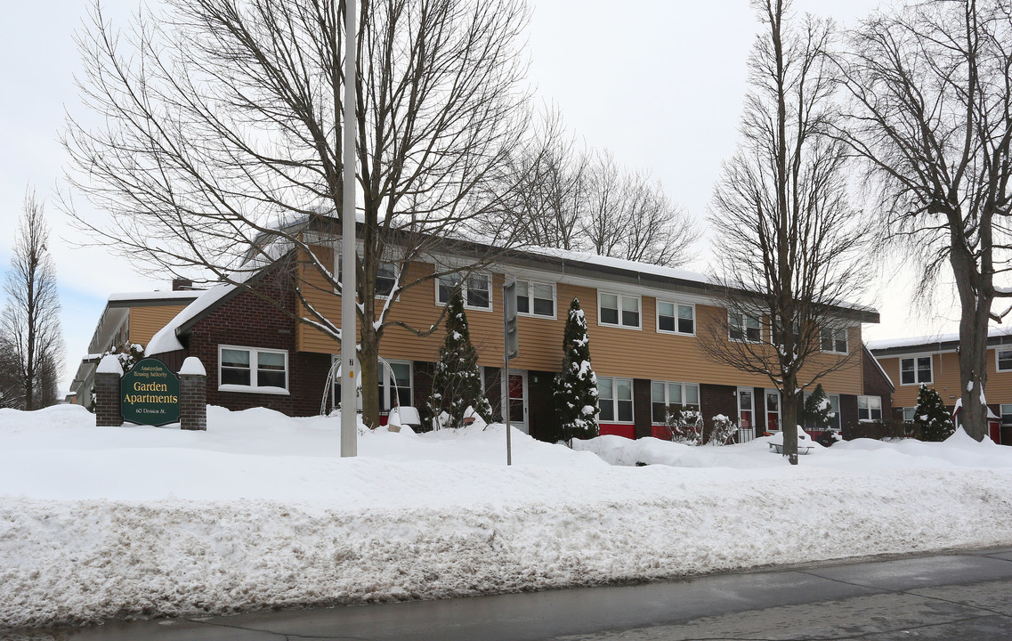 Amsterdam Garden Apartments in Amsterdam, NY - Building Photo