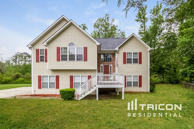 property at 175 Pooles Bend Ct