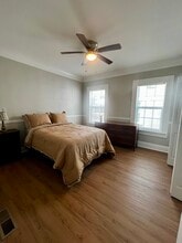 2077 Cascade Rd SW, Unit C in Atlanta, GA - Building Photo - Building Photo