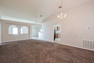 2328 Kingscrest Cir in Apopka, FL - Building Photo - Building Photo