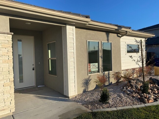 property at 6261 S Daydream Way