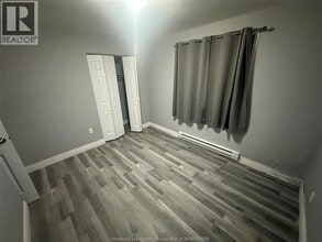 2490 Rivard Ave in Windsor, ON - Building Photo - Building Photo