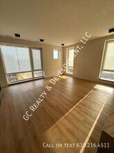 3202 N Kildare Ave in Chicago, IL - Building Photo - Building Photo