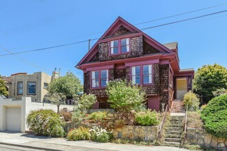 1111 Curtis St-Unit -B in Albany, CA - Building Photo - Building Photo