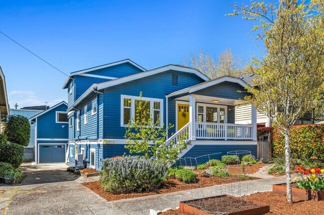 6055 6th Ave NW in Seattle, WA - Building Photo - Building Photo
