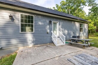 242 Newport Dr in Mount Gilead, NC - Building Photo - Building Photo
