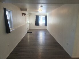 3474 N Brocton Ave in Wasilla, AK - Building Photo